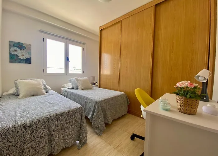 Casa Conchita. Relax, Diversion Y Playa. Apartment Playa Honda (Lanzarote)
